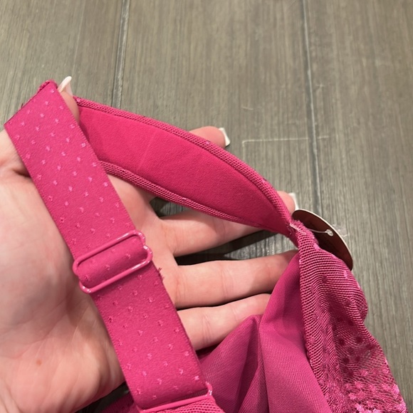 NWT! Wacoal 855403 - Picture 11 of 11